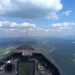 Flugwegposition um 15:15:43: Aufgenommen in der Nähe von Kelheim, Deutschland in 1215 Meter